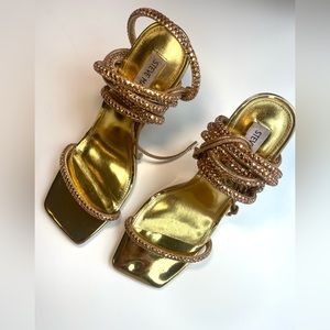 Gold strapped heels 💎PREMIUM ITEM